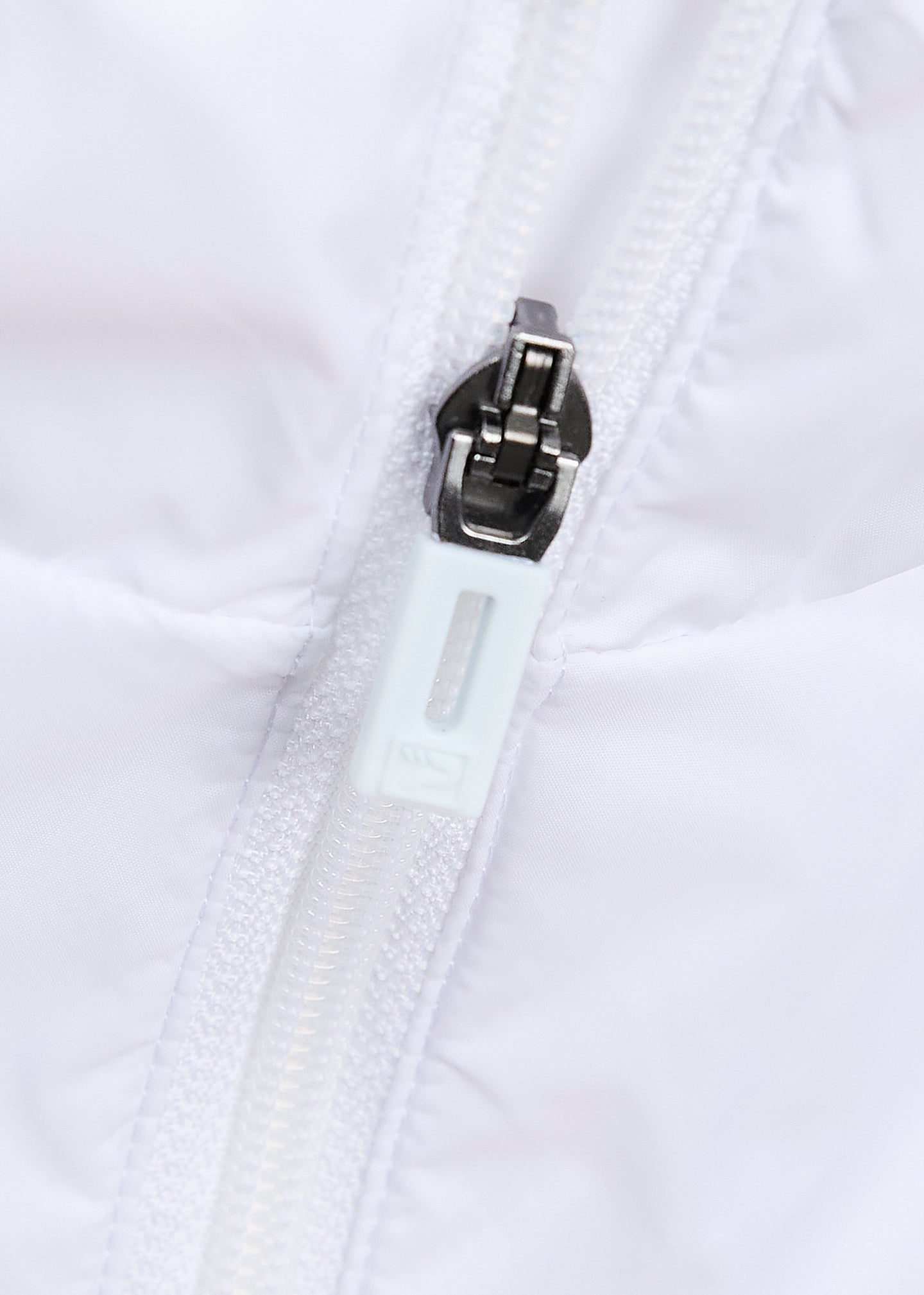 Carolus Cagoule II Windbreaker - White